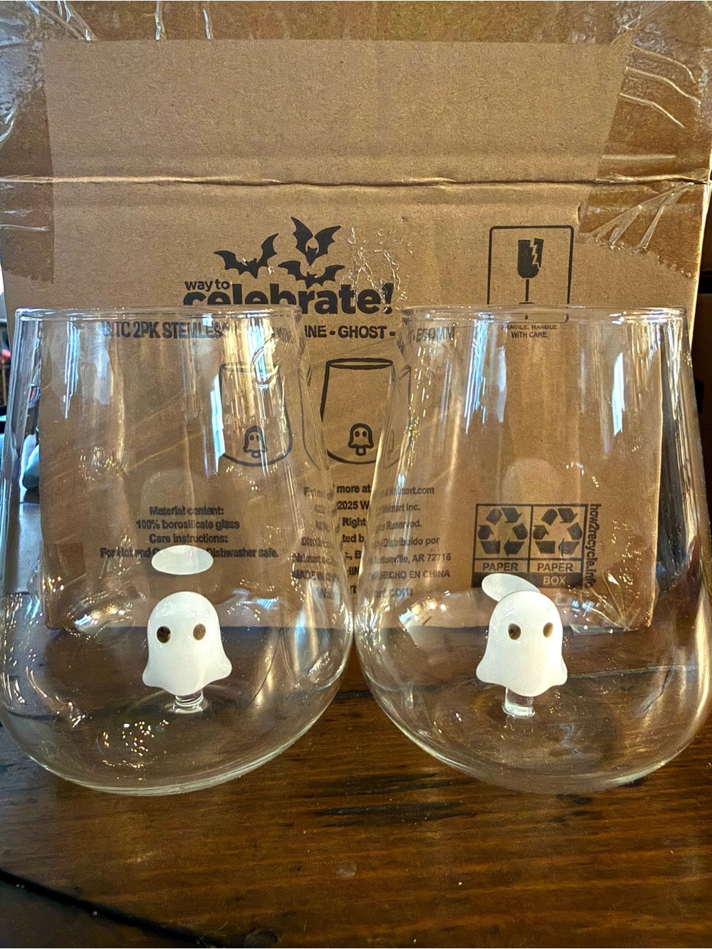 👻 White Ghost Stemless Wine Glasses (Set of 2) 👻